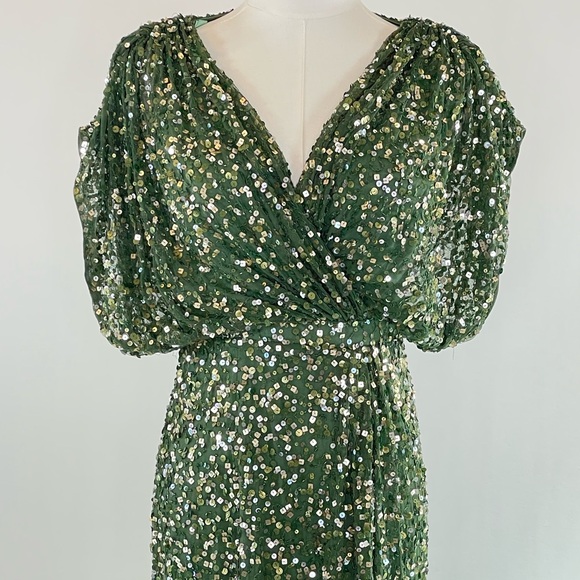 Ieena for Mac Duggal Draped Sleeve Emerald Sequin Gown, 4 - Picture 3 of 10